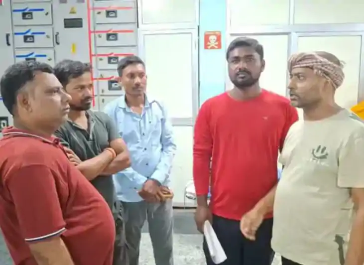 कन्या उत्थान योजना का फॉर्म भरकर लौट रही छात्रा के साथ हुआ ह