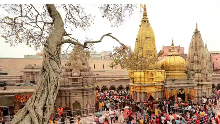 varanasi court complaint kashi vishwanath temple sdm