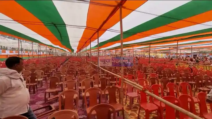 Bihar Politics : मल्लिकार्जुन खड़गे की सभा में भीड़ नहीं जुटन