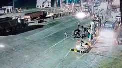 Bihar Crime : जहानाबाद में पुलिस टीम पर असामाजिक तत्वों ने किया जानलेवा हमला, वाहन को किया क्षतिग्रस्त, आत्मरक्षा में पुलिस को चलानी पड़ी गोली