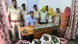 Bihar News : 15 सौ रूपये के लिए मरीज बन जाती थी महिला, पुलिस ने तीन तस्करों के साथ किया गिरफ्तार, एम्बुलेंस से भारी मात्रा में शराब किया बरामद 