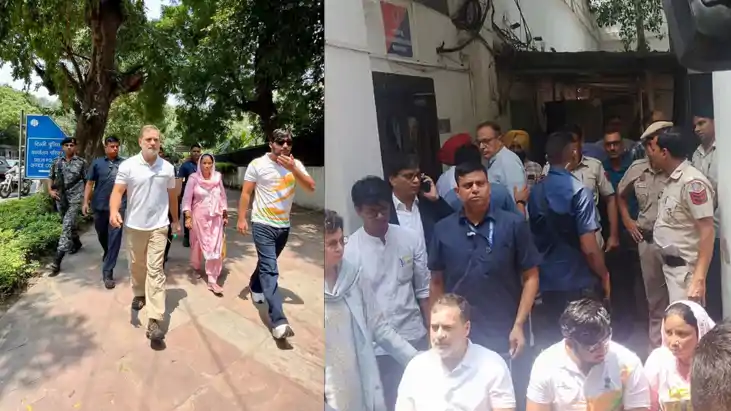 Rahul Gandhi sits on dharna
