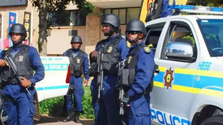 साउथ अफ्रीका में 'गैंगवार' का खूनी खेल, बेखौफ हमलावरों ने बर