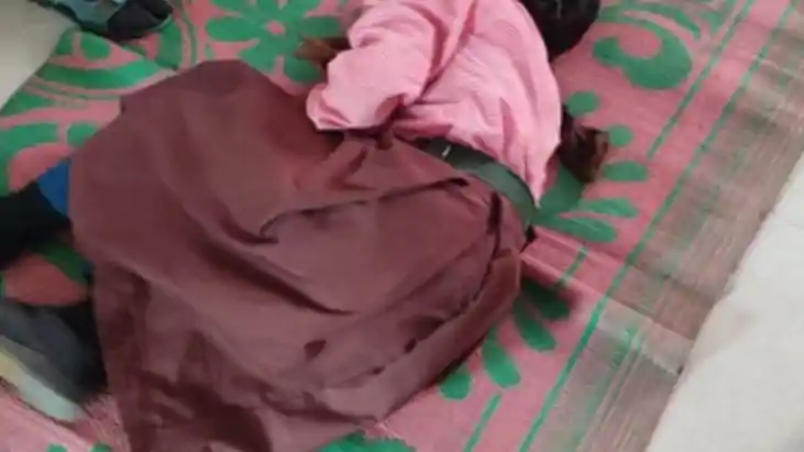 बच्चे बेहोश 