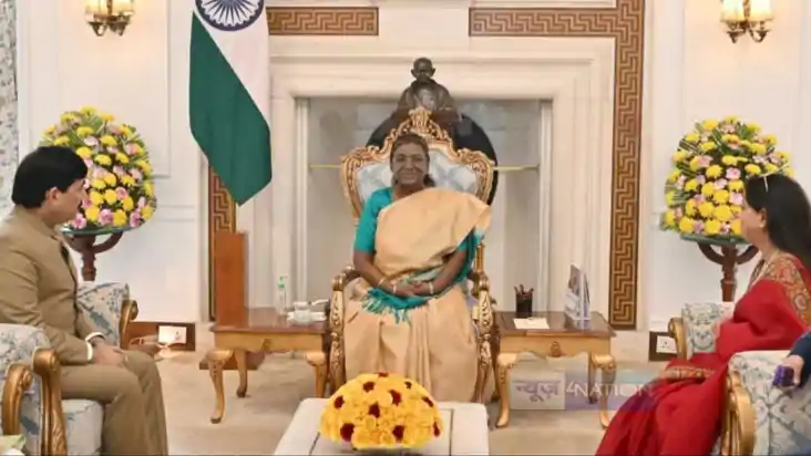 BIHAR NEWS - राष्ट्रपति द्रौपदी मुर्मू से मिले शाहनवाज, उनकी