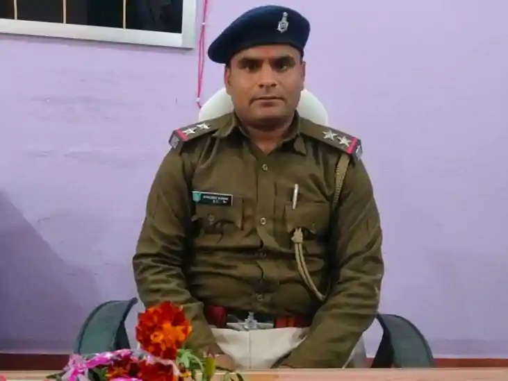 खाकी पर लगा दाग! थानेदार 20 हजार रिश्वत लेते गिरफ्तार, ईंट भ