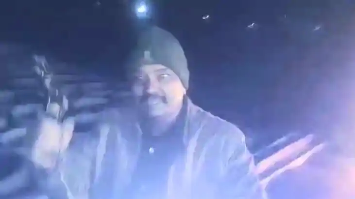 Smugglers Attack Police in Tejashwi s Constituency