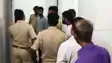 Bihar Crime News : वैशाली में कर्मी से बदमाशों ने लूटे 6.40 लाख रूपये, विरोध करने पर गोली मारकर किया जख्मी 