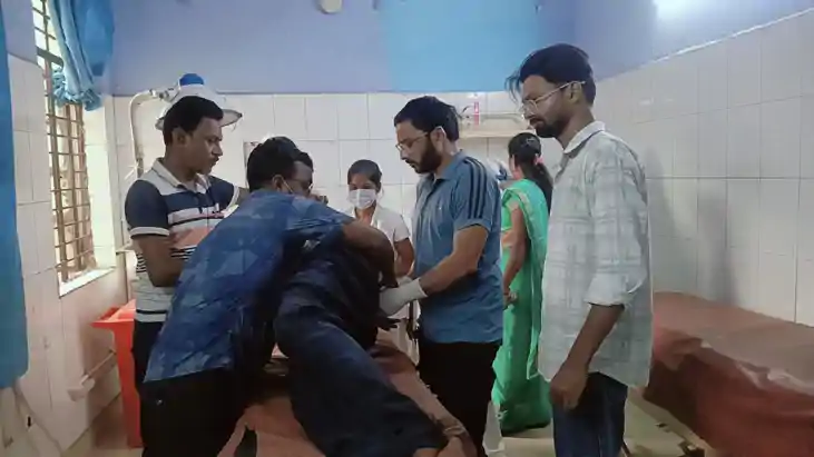 Bihar Crime - बैंक में पैसा जमा करने जा रहे थोक किराना दुकान