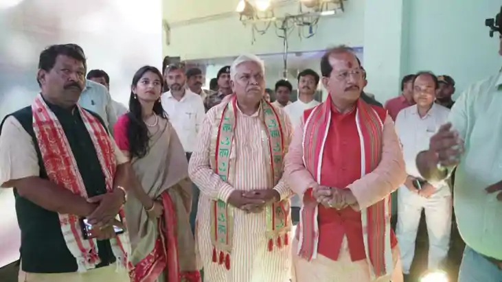 तीन दिवसीय 'आम महोत्सव का हुआ समापन: कृषि मंत्री विजय सिन्हा