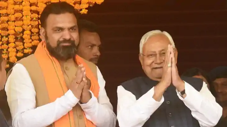 20 साल में पहली बार बिहार की राजनीति में बड़ा उलटफेर :  नीती