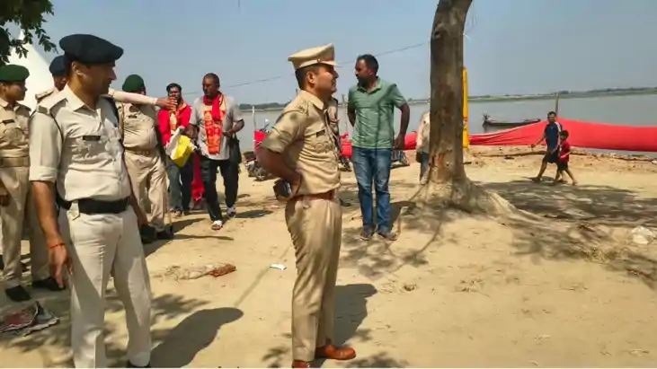 मूर्ति विसर्जन को लेकर अलर्ट मोड पर पटना पुलिस: खुद सड़क पर 