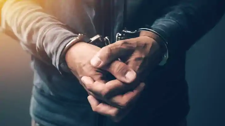 Bihar Crime : मुंगेर पुलिस ने मिनी गन फैक्ट्री का किया भंडाफ Bihar Crime : मुंगेर पुलिस ने मिनी गन फैक्ट्री का किया भंडाफ