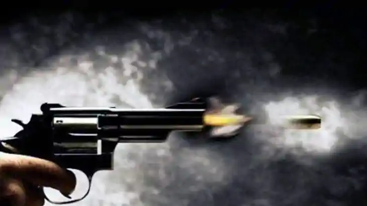 Jehanabad Three Bullets Fired at Man Critical