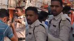 पुलिस पर हमला 