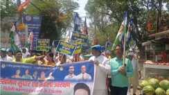 महिला आरक्षण विधयक पास नहीं को विरोध में आरएलएम ने निकाला धिक्कार मार्च, समाहरणालय पर पहुंचकर किया प्रदर्शन