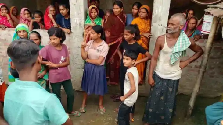 Bihar Crime - रंगदारी नहीं देने पर पुल निर्माण कार्य में लगे Bihar Crime - रंगदारी नहीं देने पर पुल निर्माण कार्य में लगे