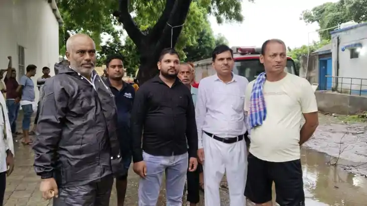 Bihar accident - ट्रेन से गिरकर युवक की मौत, पटना काम पूरा ह