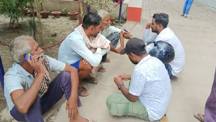 Bihar police - नालंदा में स्कूल गई आठ छात्राएं लापता, पटना क Bihar police - नालंदा में स्कूल गई आठ छात्राएं लापता, पटना क