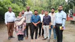Bihar News : बिहार में प्रखंड आपूर्ति पदाधिकारियों ने खोला मोर्चा, काला बिल्ला लगाकर जताया विरोध, मांगें न मानने पर हड़ताल पर जाने की दी चेतावनी
