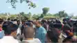 Bihar News : बेतिया में पांच लोगों की मौत पर फूटा लोगों का गुस्सा, शवों के साथ किया सड़क जाम, मुआवजा और सरकारी नौकरी देने की रखी मांग 