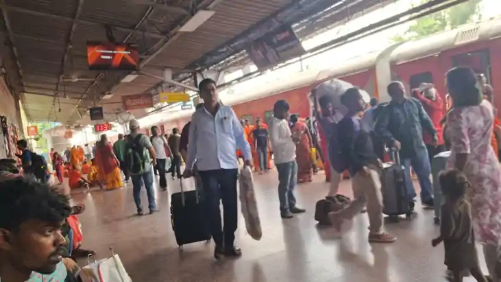 Siwan Station Scare 