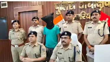 Araria  brown sugar seized smuggler arrested