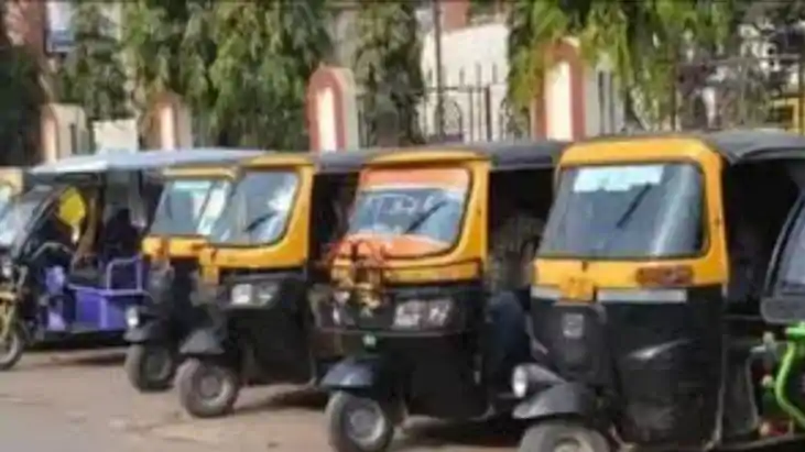 QR Code Rule to Curb Auto E Rickshaw