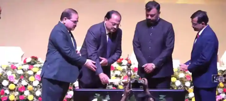 मजदूरों के द्वार पहुंचा कानून: नालसा योजना पर चीफ जस्टिस संग