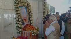 Governor Pays Tribute to Mithila Queen Kamsundari Devi