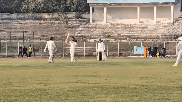 रणजी फाइनल में बिहार का 'गनी' तांडव: कप्तान साकिबूल के शतक स