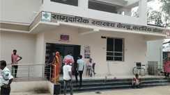 Bihar Crime : बांका में स्कूल के हॉस्टल में पहली कक्षा के छात्र को 20 बार चाकू से गोदा, हालत गंभीर, अस्पताल में चल रहा है इलाज 