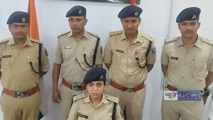 Bihar news - शादी कार्ड के जरिए फर्जी मुखिया ने लड़की वालों 