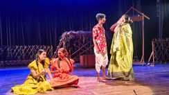 Bihar Diwas 2026: पांच दिवसीय महिला नाट्य उत्सव का हुआ आगाज़, 'पारो' नाटक ने झकझोर दी सामाजिक कुरीतियों की जड़ें