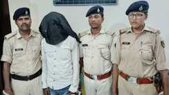 पुलिस की बड़ी कार्रवाई: एक देसी कट्टा और 40 जिंदा कारतूस के साथ शातिर छैला यादव गिरफ्तार
