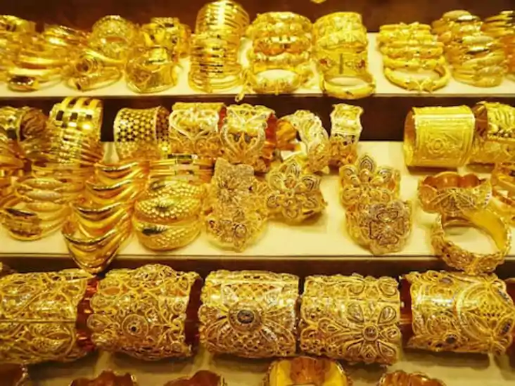 gold-silver price: धनतेरस से पहले सोने-चांदी की कीमतों में र