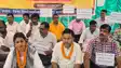 Bihar Teacher News : नवरात्र के पहले दिन बिहार में अनशन पर बैठे शिक्षक, कहा-न्याय दिलाएगी माँ दुर्गा  