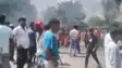 Bihar Road Accident : गया में ट्रक की चपेट में आने से एक व्यक्ति की हुई मौत, परिजनों ने सड़क जाम कर किया हंगामा
