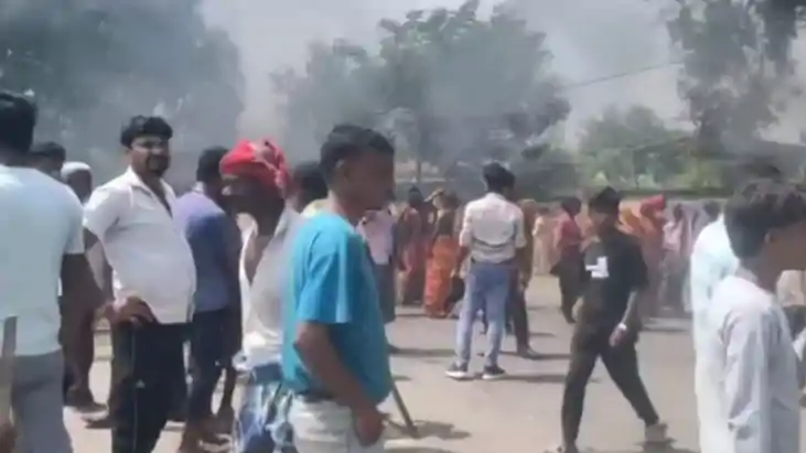 Bihar Road Accident : गया में ट्रक की चपेट में आने से एक व्य