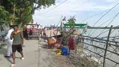 Katihar Flood Rajesh Yadav Takes Relief to Victims by Boat