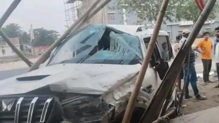 Bihar road accident: NH 131 पर रफ्तार का कहर, अनियंत्रित स्क