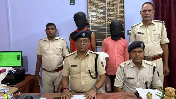नवादा पुलिस ने लोन ठगी गिरोह का किया भंडाफोड़, 3 साइबर अपराध