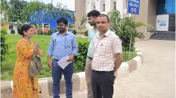 Munger News : मिष्टान भंडार में काम कर रहे 5 बाल मजदूरों को Munger News : मिष्टान भंडार में काम कर रहे 5 बाल मजदूरों को