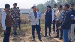 मुख्यमंत्री के संभावित दौरे को लेकर प्रशासन अलर्ट, जिलाधिकारी ने लिया तैयारियों का जायजा