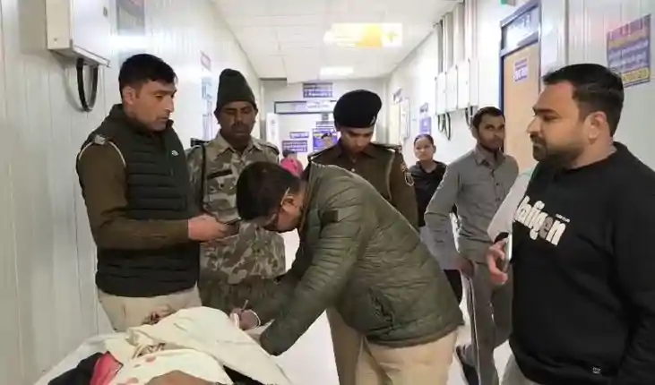 पश्चिम चंपारण में कोहराम: ट्रैक्टर-बाइक की टक्कर में दो की म