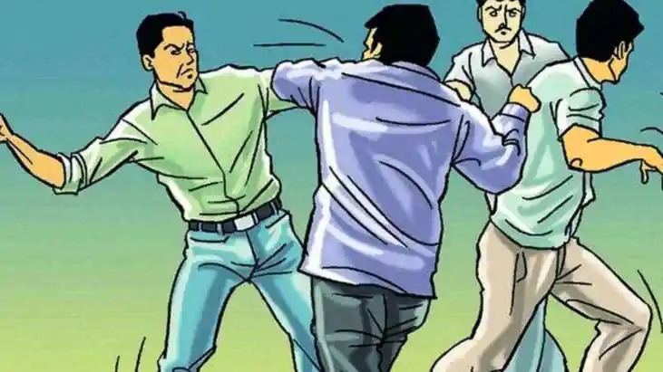 Patna Crime News : बदमाशों ने ट्रांसपोर्ट कंपनी में घुसकर ती Patna Crime News : बदमाशों ने ट्रांसपोर्ट कंपनी में घुसकर ती