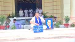 BSP MLA Satish yadav stage protest in Bihar Assembly