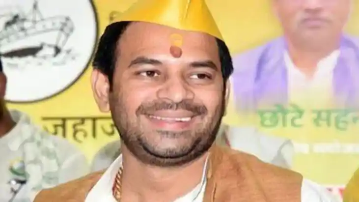 Tej Pratap Yadav Alleges 20 Lakh Theft at Patna Residence Ai