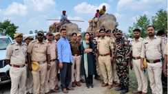 Bihar News : सिवान में वन विभाग का बड़ा एक्शन, संदिग्ध परिस्थितियों में रखे गए हाथियों का किया रेस्क्यू, एक की मौत से मचा हड़कंप