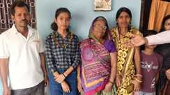 हौसलों की उड़ान: अखबार बेचने वाले की बेटी मानवी बनी बिहार की 'कॉमर्स स्टार', ट्यूशन पढ़ाकर तय किया टॉपर तक का सफर